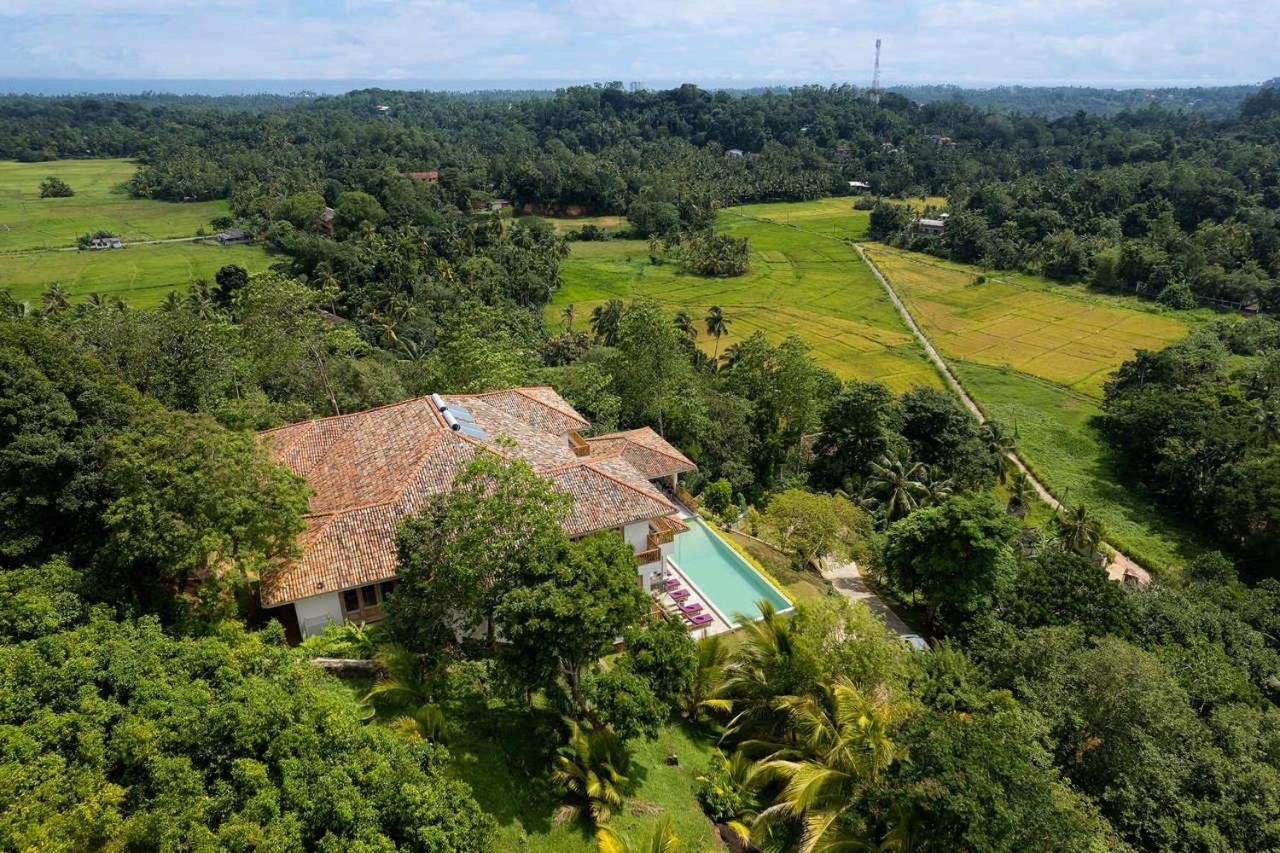 The Divine Villa Talpe Ngoại thất bức ảnh